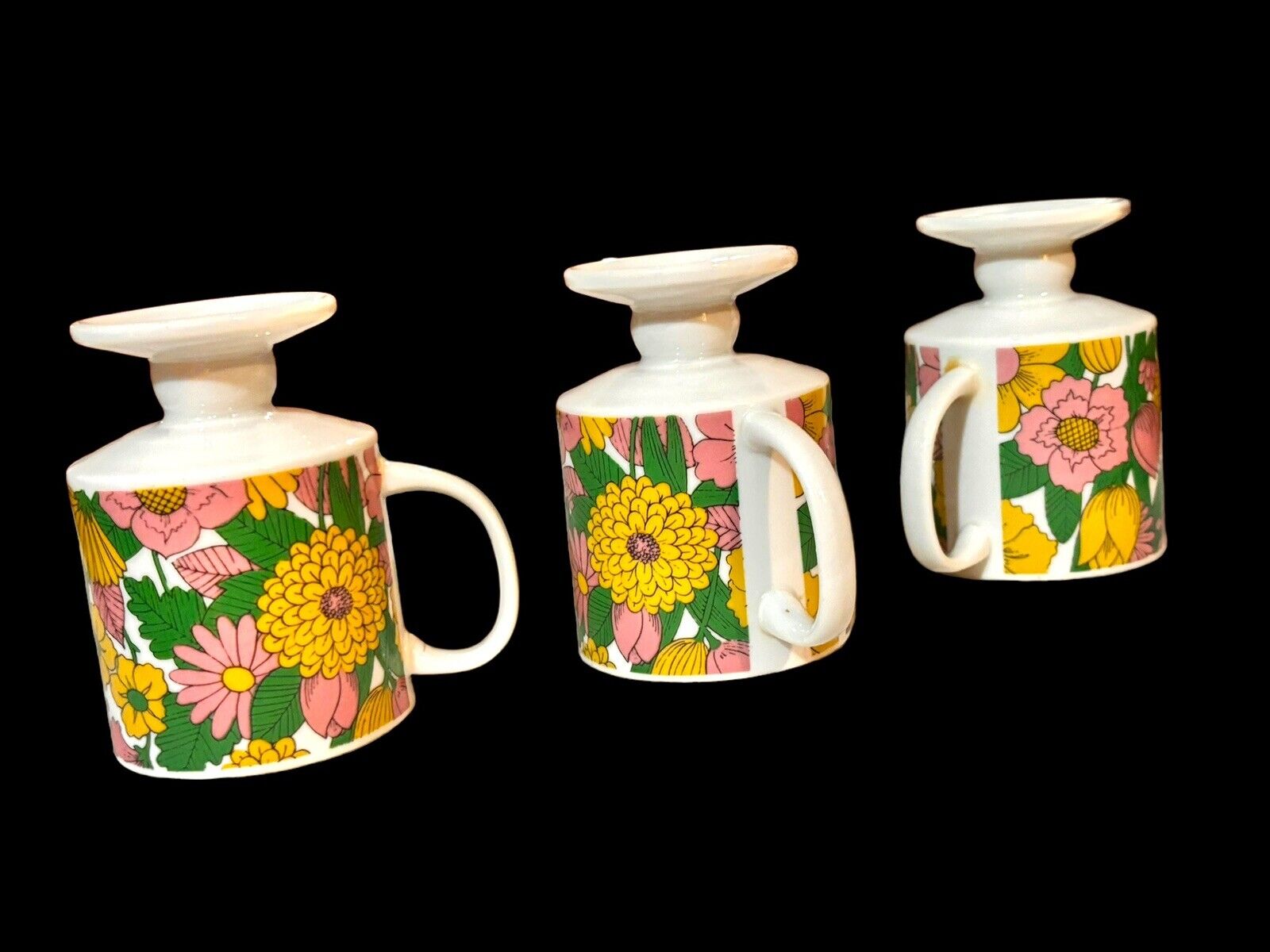 VTG Floral Footed Japanese Pedestal  Mugs Set of 3