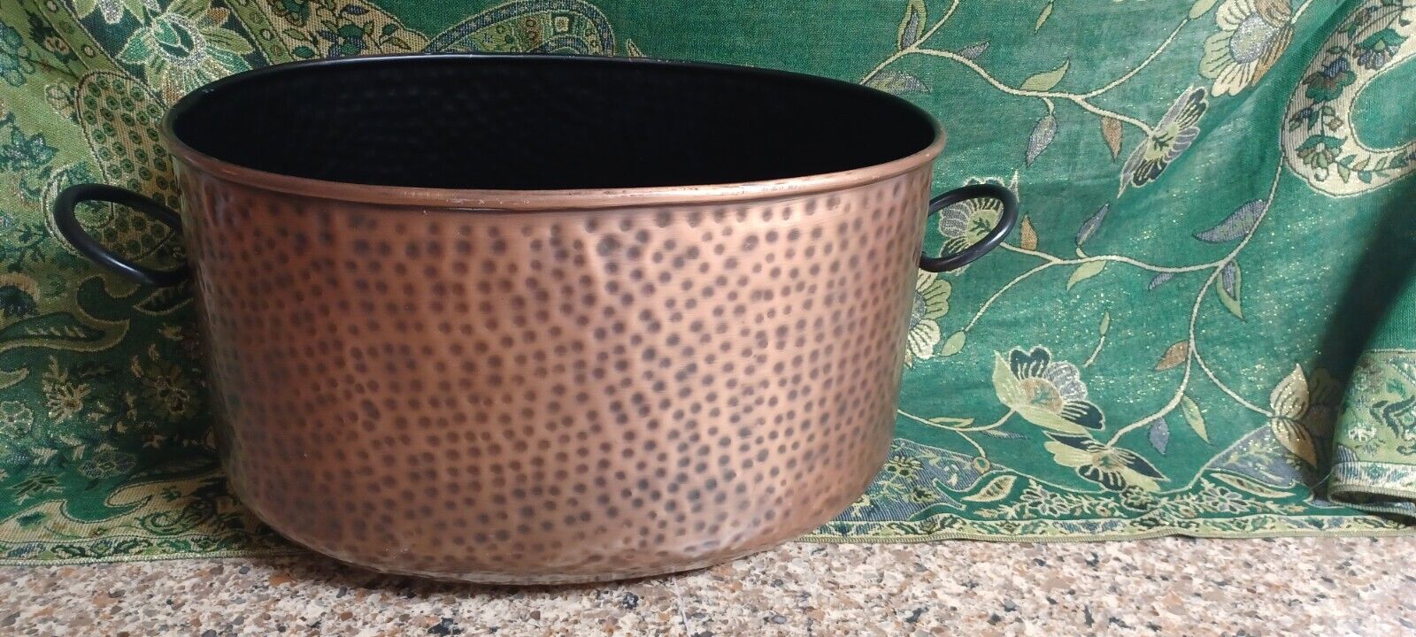 COPPER COLORED METAL BEVERAGE TUB MADE IN INDIA