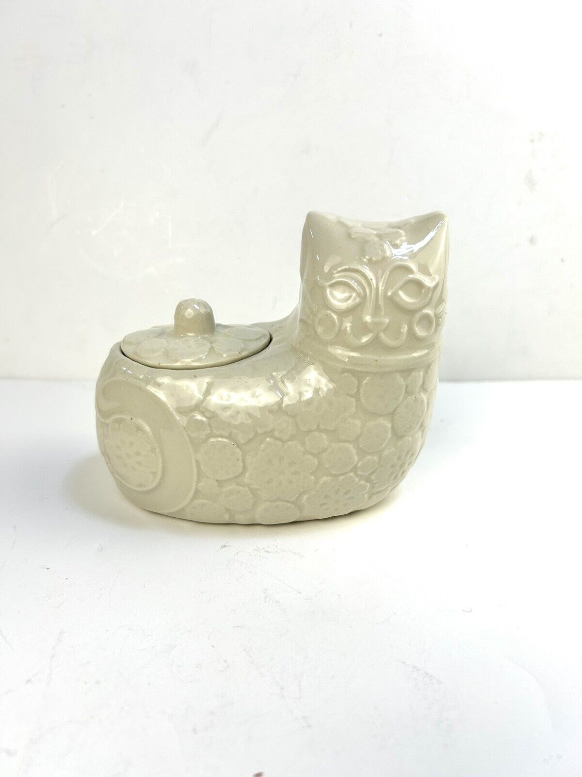 Vintage Mid Century Cat Collectible Lidded Trinket Box Max Factor