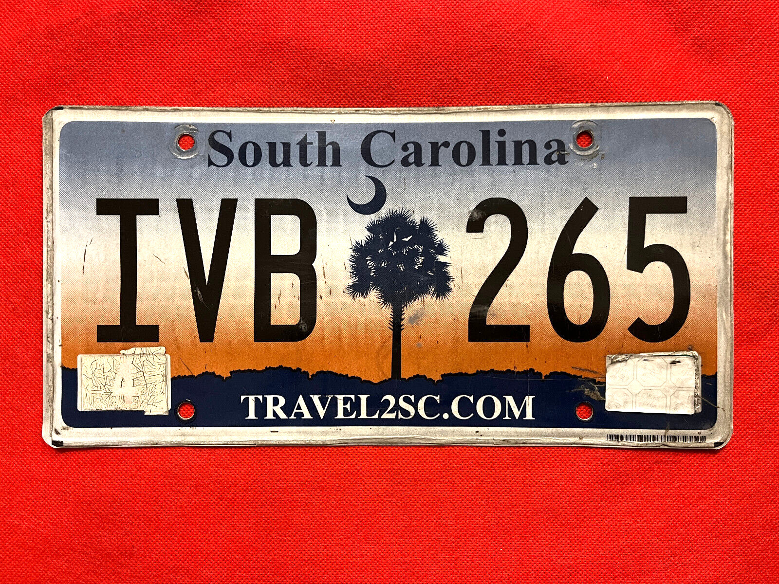 South Carolina License Plate IVB-265 .... Expired / Crafts / Collect / Specialty