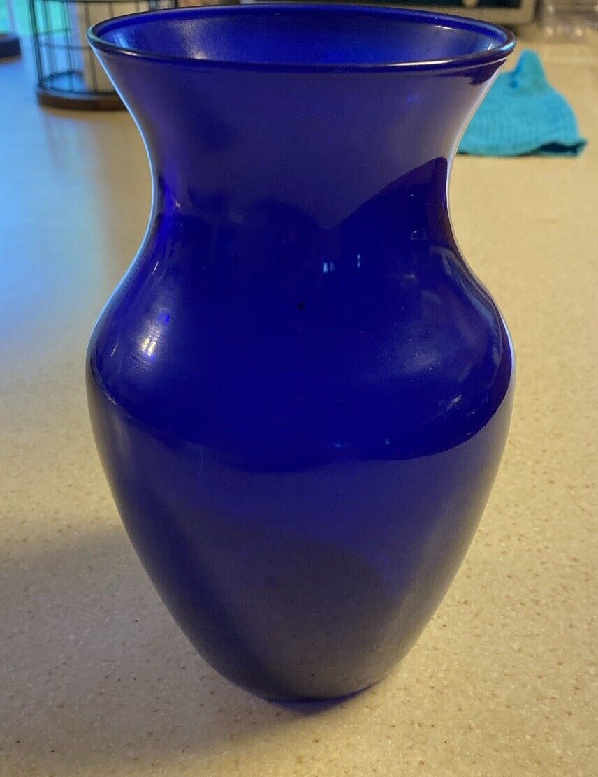 vintage large cobalt blue decorative flower vase