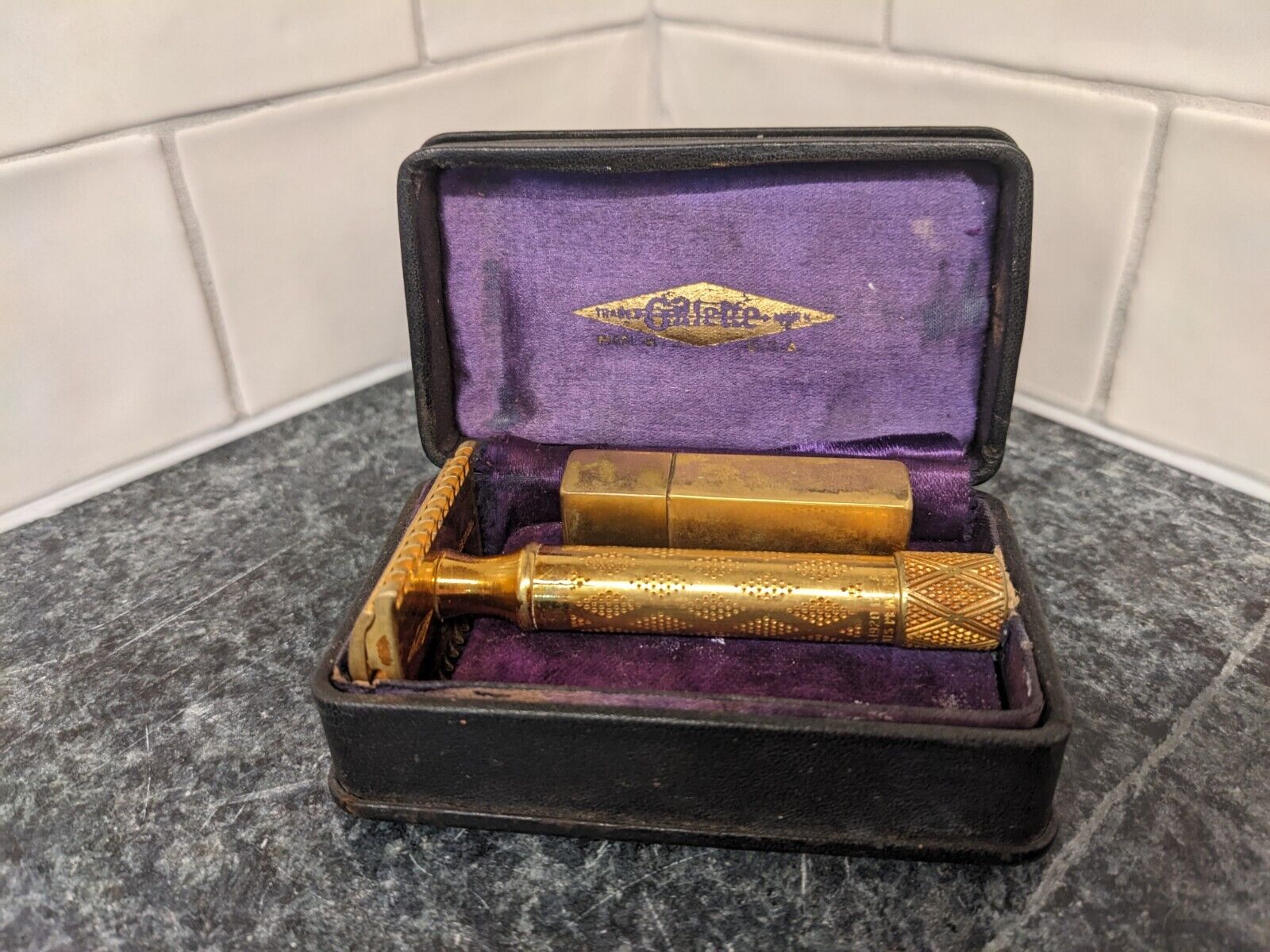 Gillette NEW DeLuxe Gold - Vintage Double Edge Safety Razor