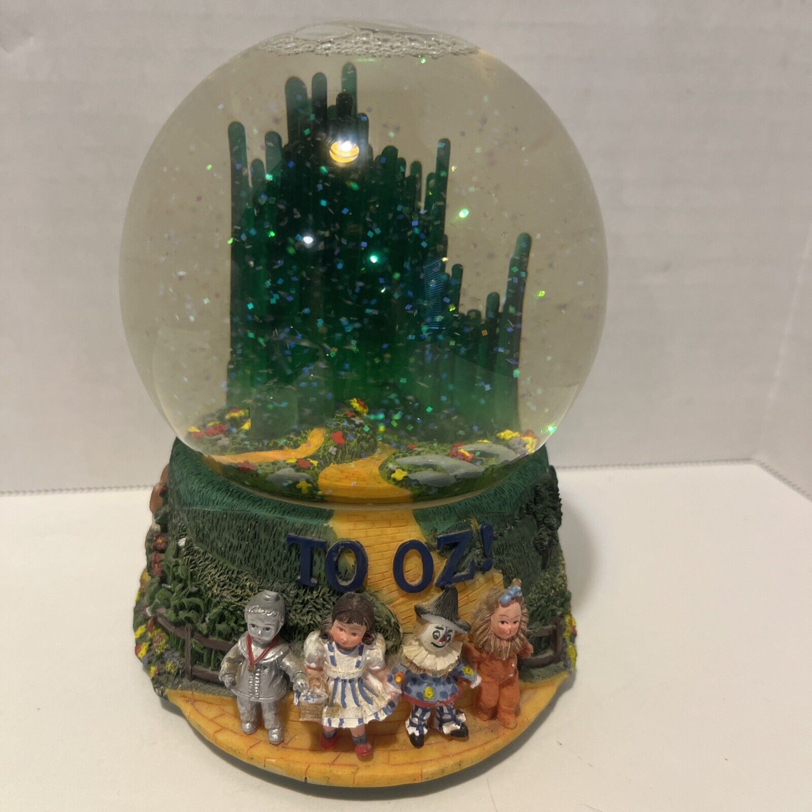 Madame Alexander Wizard Of Oz Emerald City Musical Snow Water Globe Vtg 2000