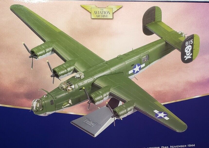 RARE USA Consolidated Liberator Sky Witch Captain J.J. 1:72  plane AA34004 WWII 
