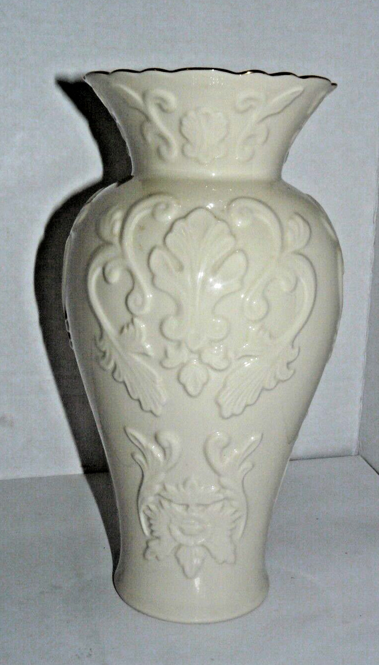 Lenox GEORGIAN  Ivory Porcelain Vase Embossed Gold Trim