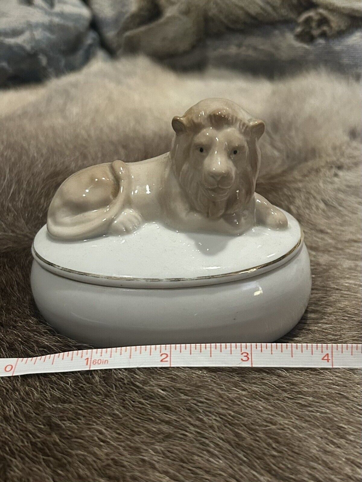 Vintage Porcelain Lion Trinket Box