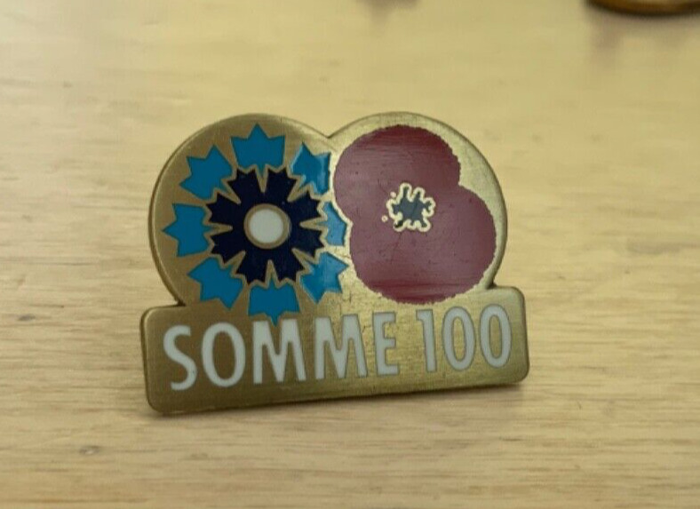 2016 Somme 100 Poppy Badge Military Collectables Memorabilia