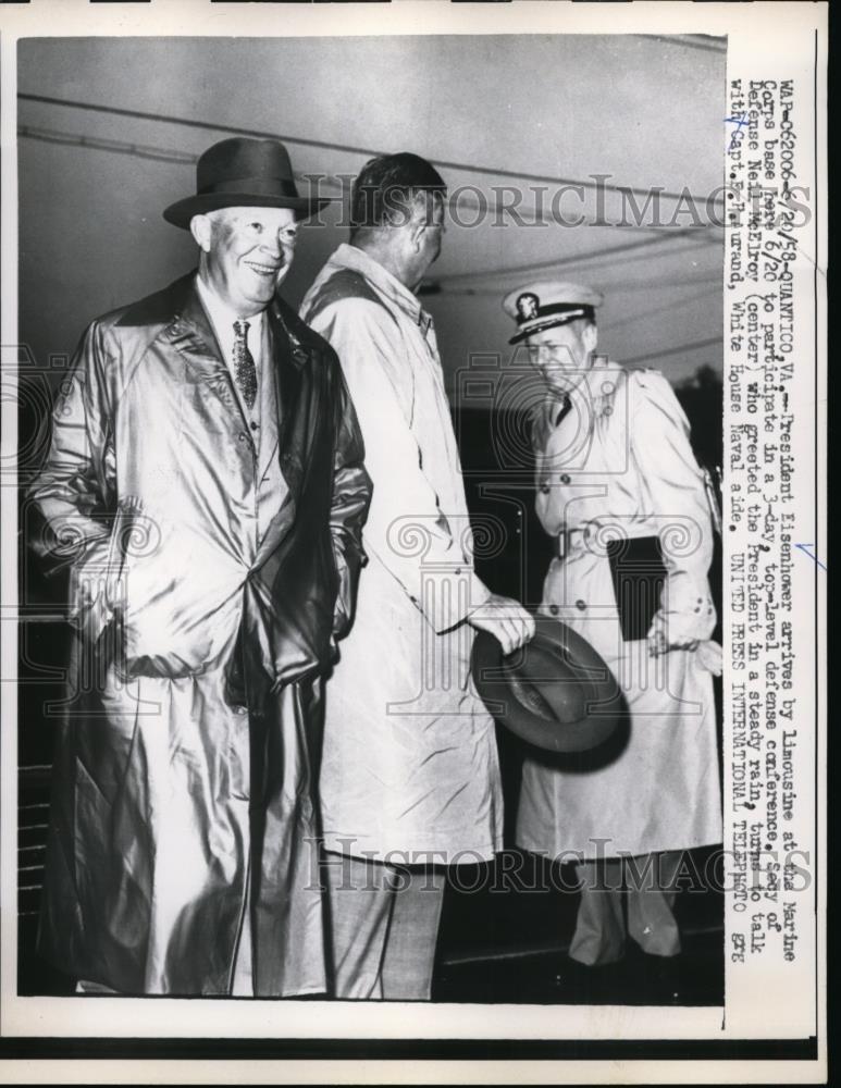 1958 Press Photo President Eisenhower arrives in Quantico VA - nef01041
