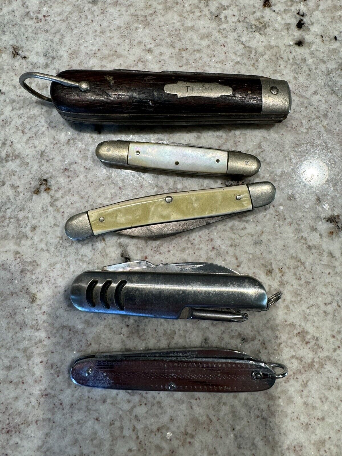 Antique Vintage Pocket Knife Lot TL-29