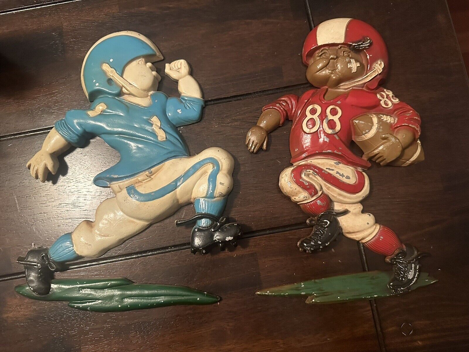 Vintage HOMCO 1976 Football Players Plaques Wall Hangings Set of 2