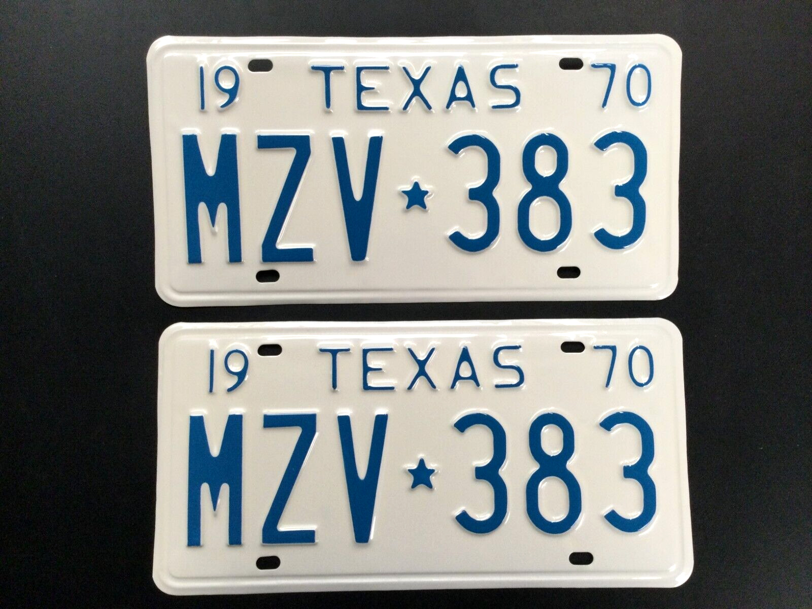 VINTAGE 1970 TEXAS LICENSE PLATE SET VERY NICELY RESTORED HIGH QUALITY MZV 383