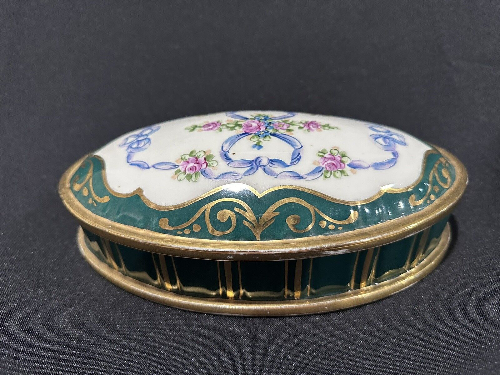 Beautiful P.T.G. Hand painted in France Porcelain Trinket Box 9\