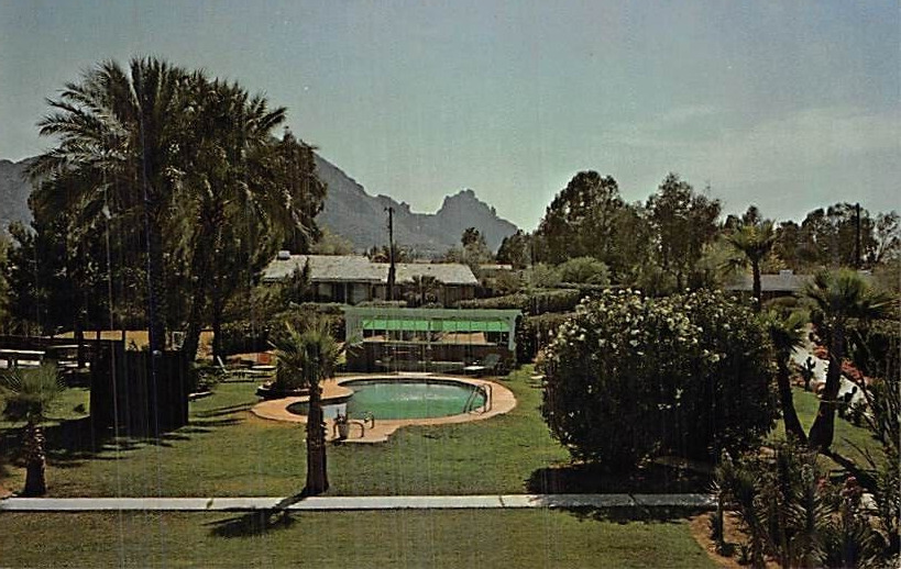 Postcard AZ: Smoke Tree Resort, Paradise Valley, Arizona, 1975