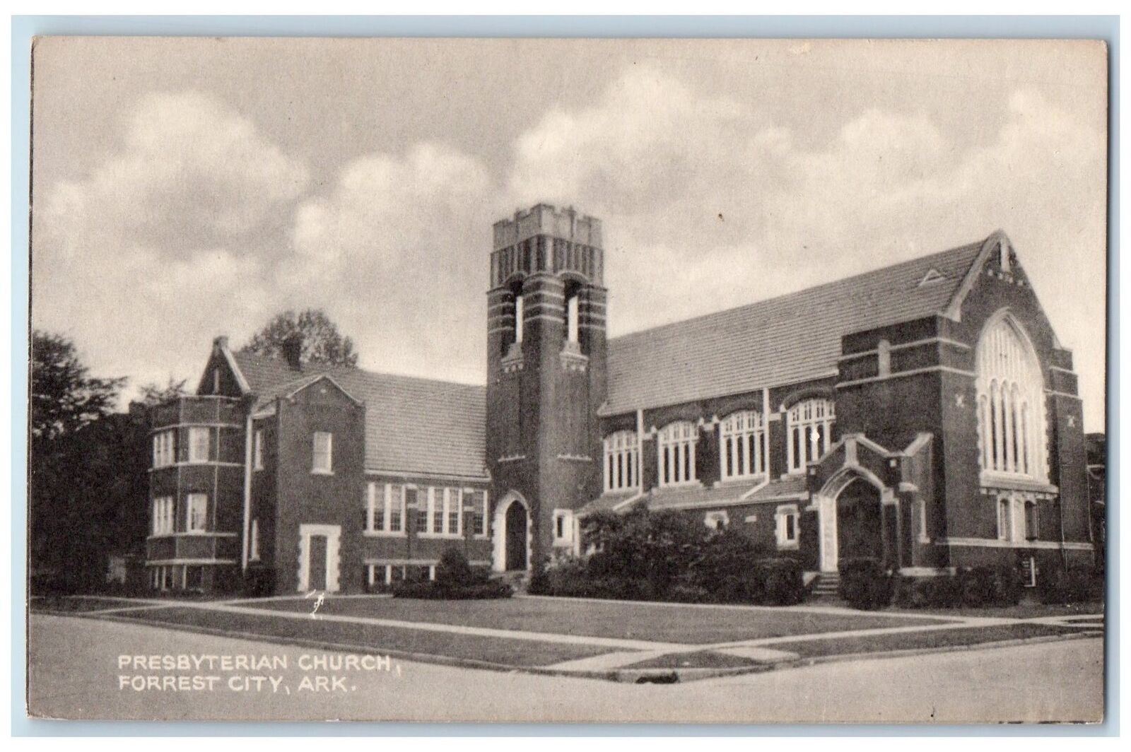 c1940s Presbyterian Church Exterior Roadside Forrest City Arkansas AK Postcard