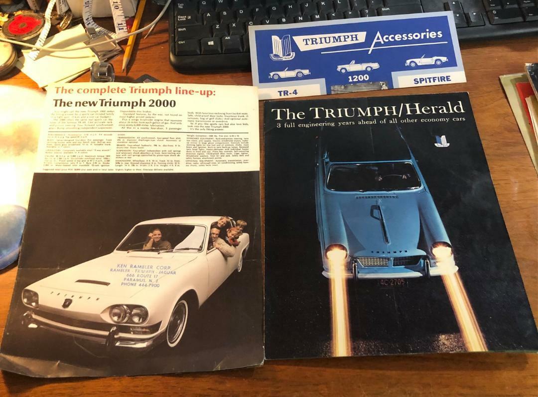 1966 - Triumph 2000 / Herald & Accessorie Original Dealer Sales Brochure Catalog
