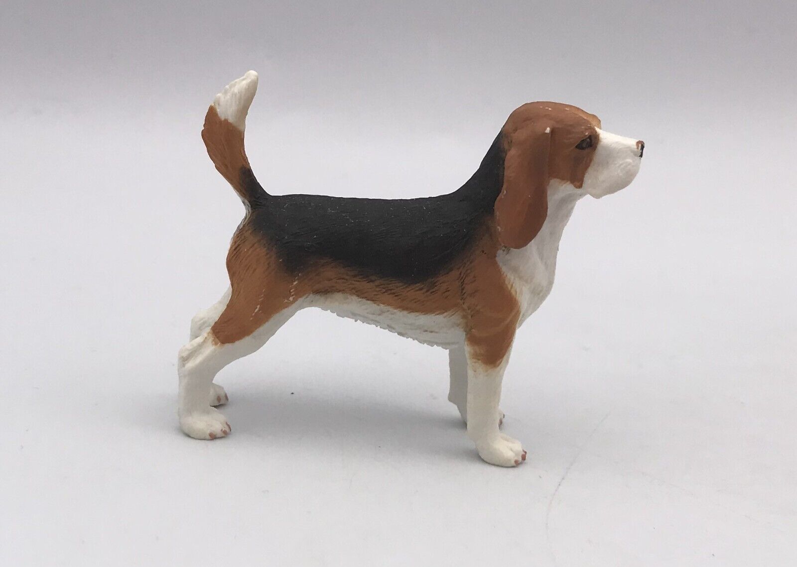 Safari Ltd BEAGLE Dog Figure 2017