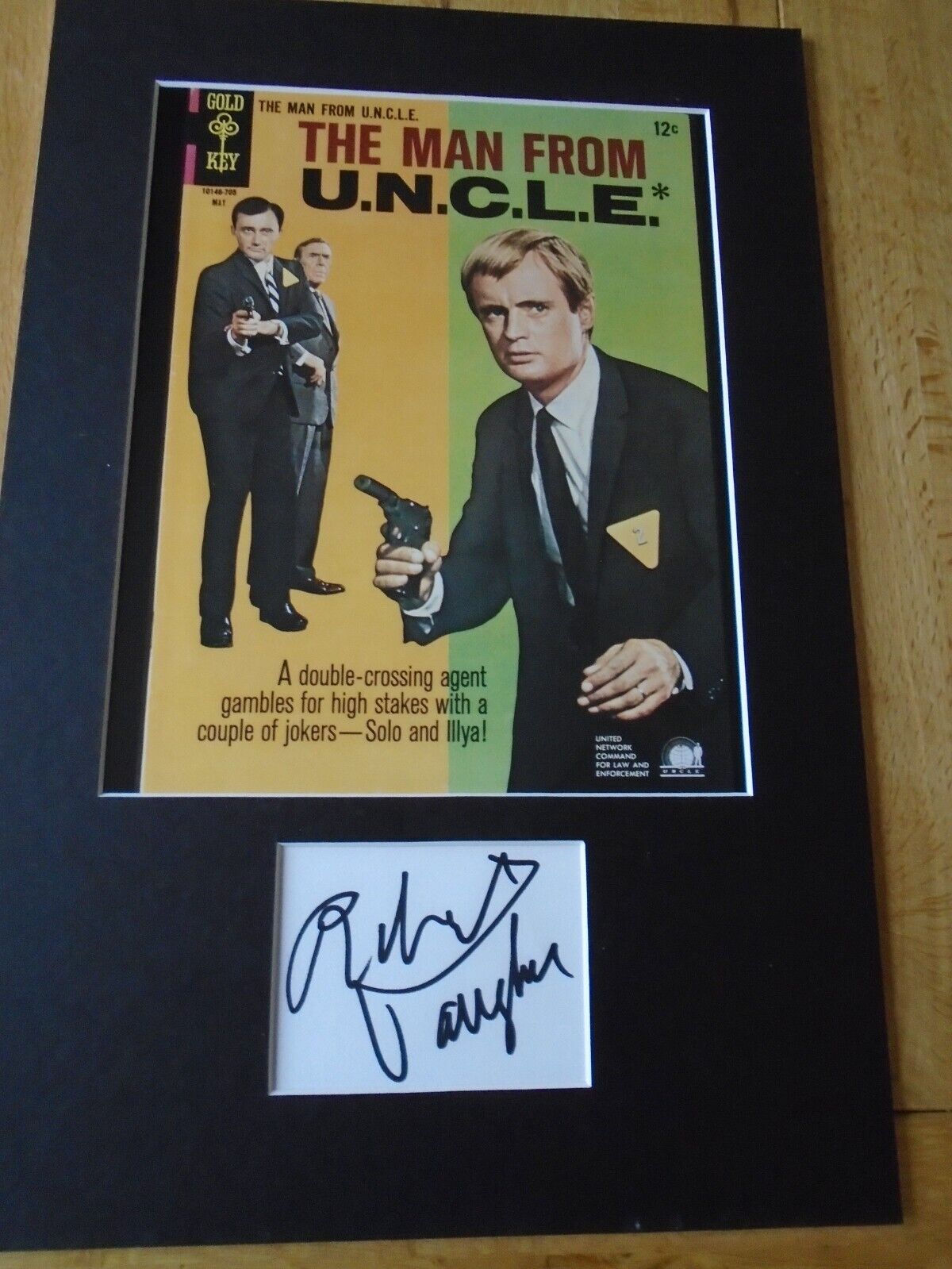 Robert Vaughn The Man From Uncle Genuine Signed Authentic Autograph  UACC  AFTAL