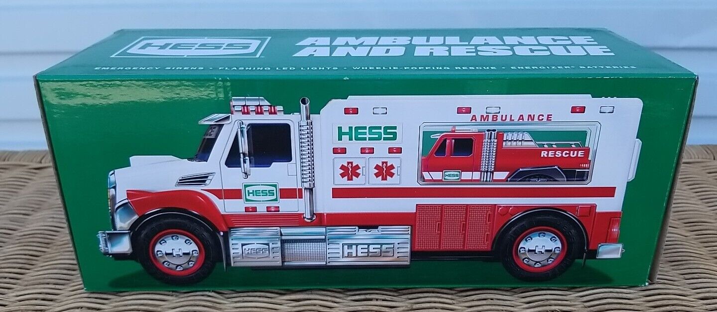 Hess Toy Truck Ambulance and Rescue New in Box 2020 12”