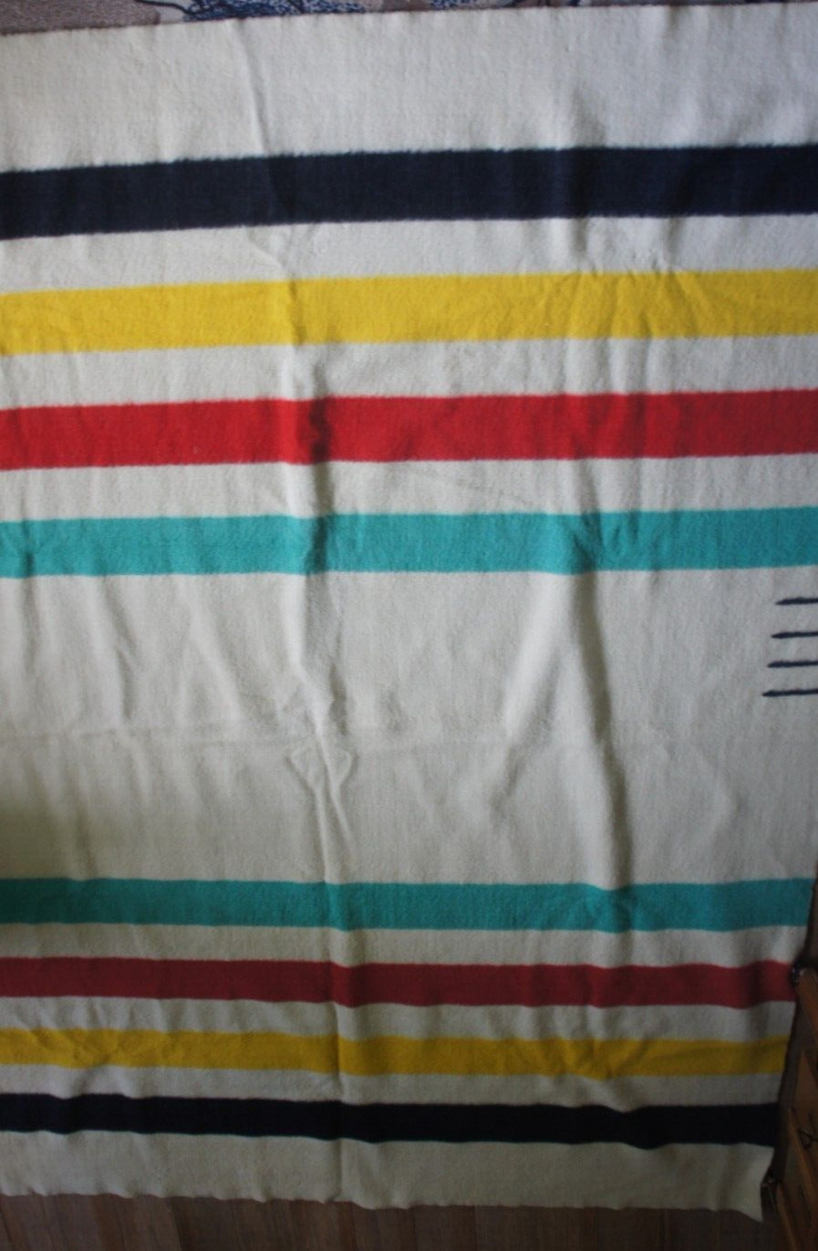 Vintage HUDSON BAY 4 Point Stripe 100% Woold Blanket ENGLAND 89x71 orange label