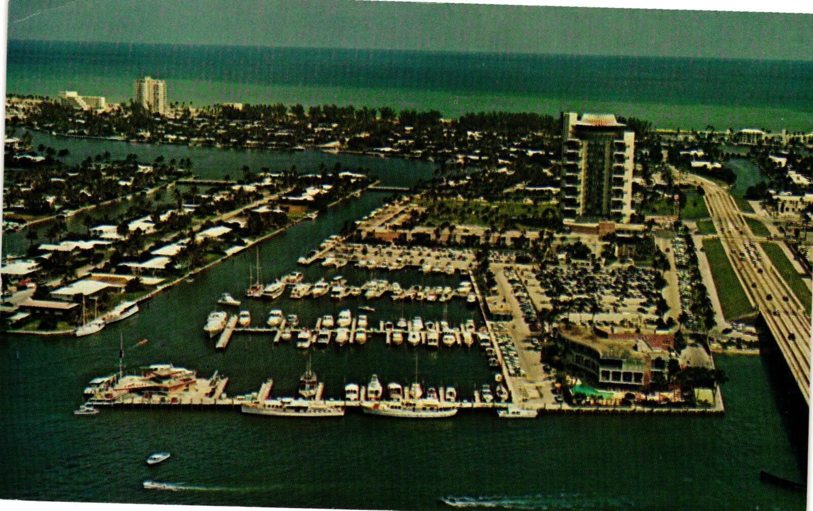 Vintage Postcard- WATERWAY, FT. LAUDERDALE, FL.