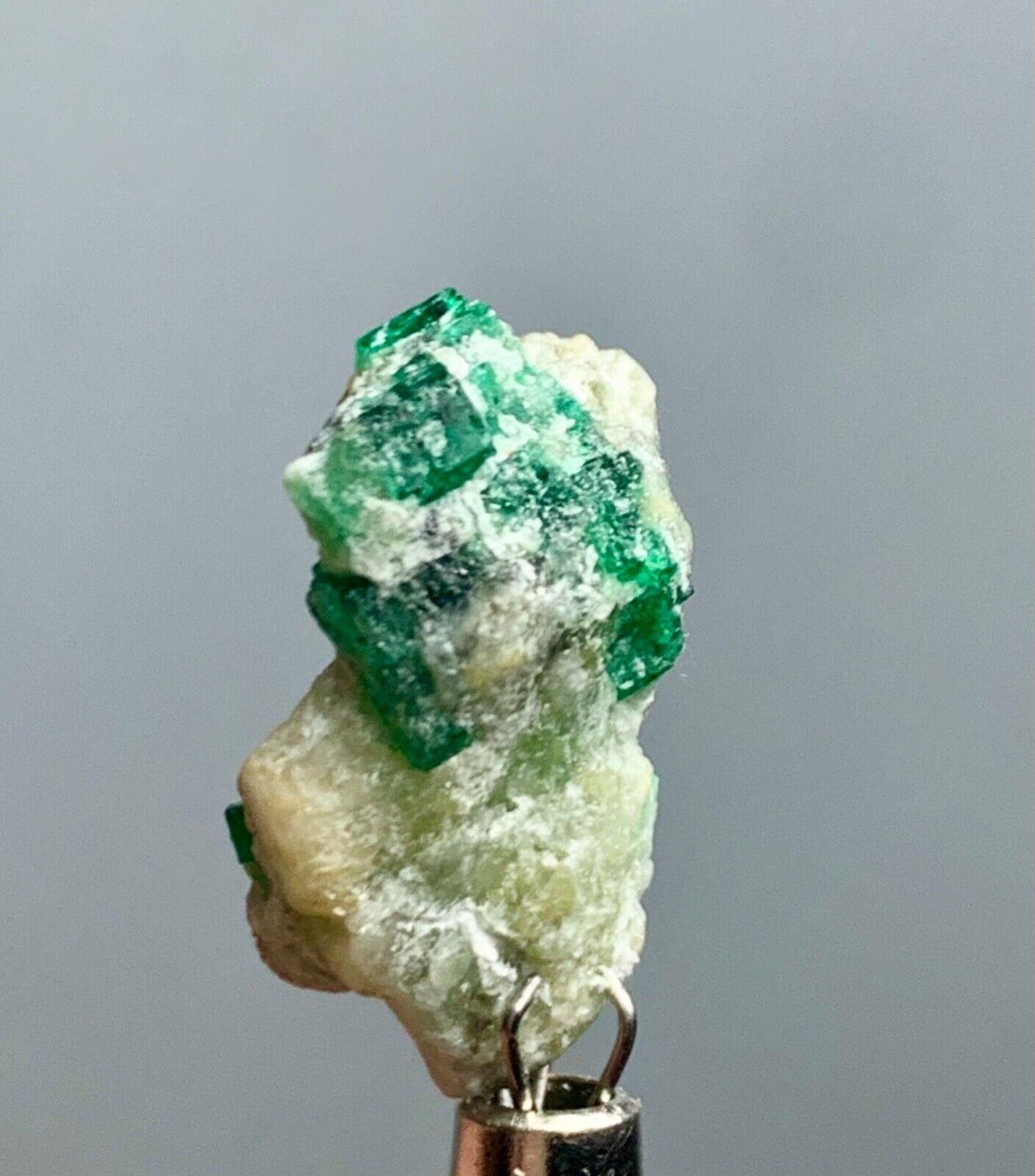 16 Cts Emerald Crystal specimen From Pakistan