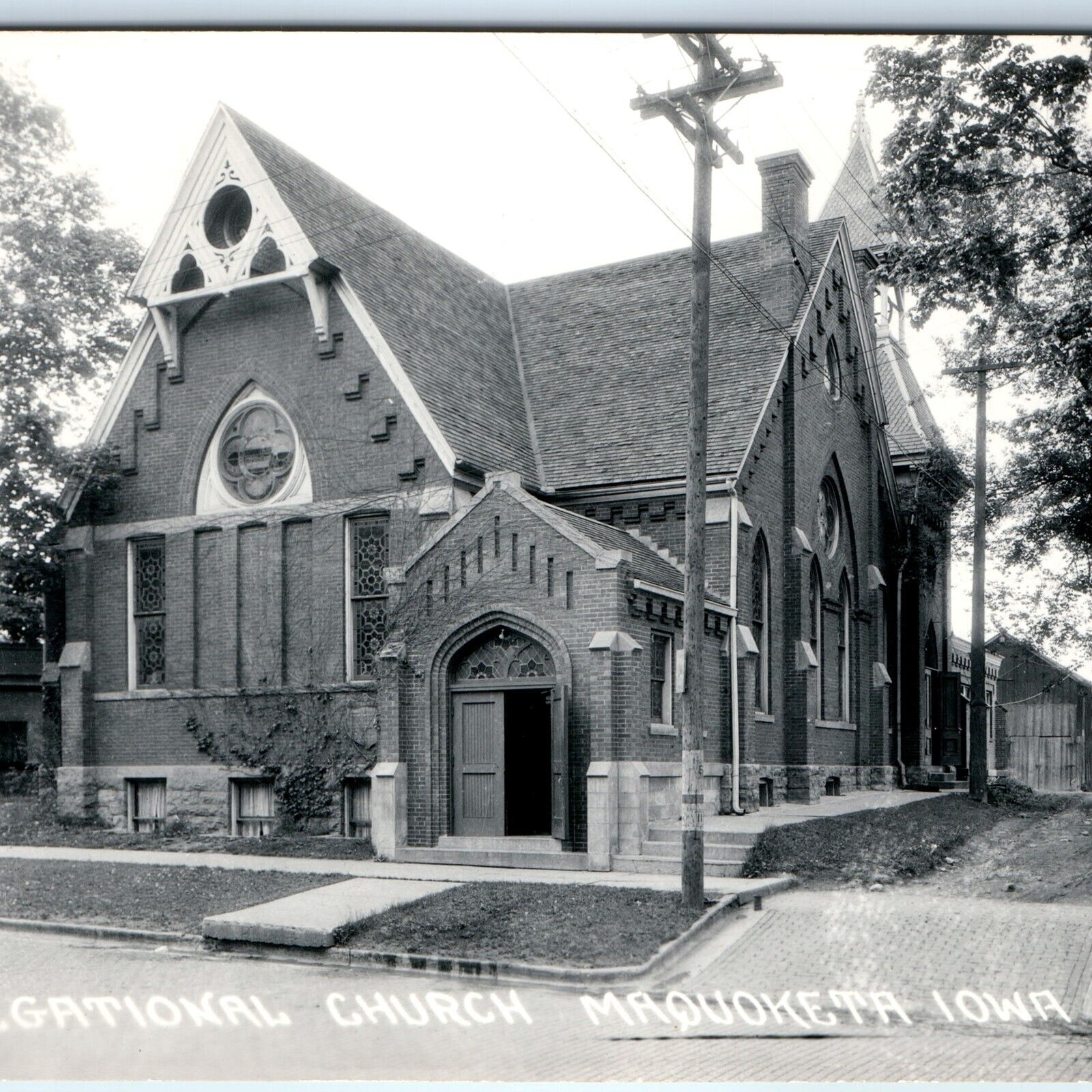 c1950s Maquoketa, IA RPPC Congregational Church Old Historic Building Photo A108