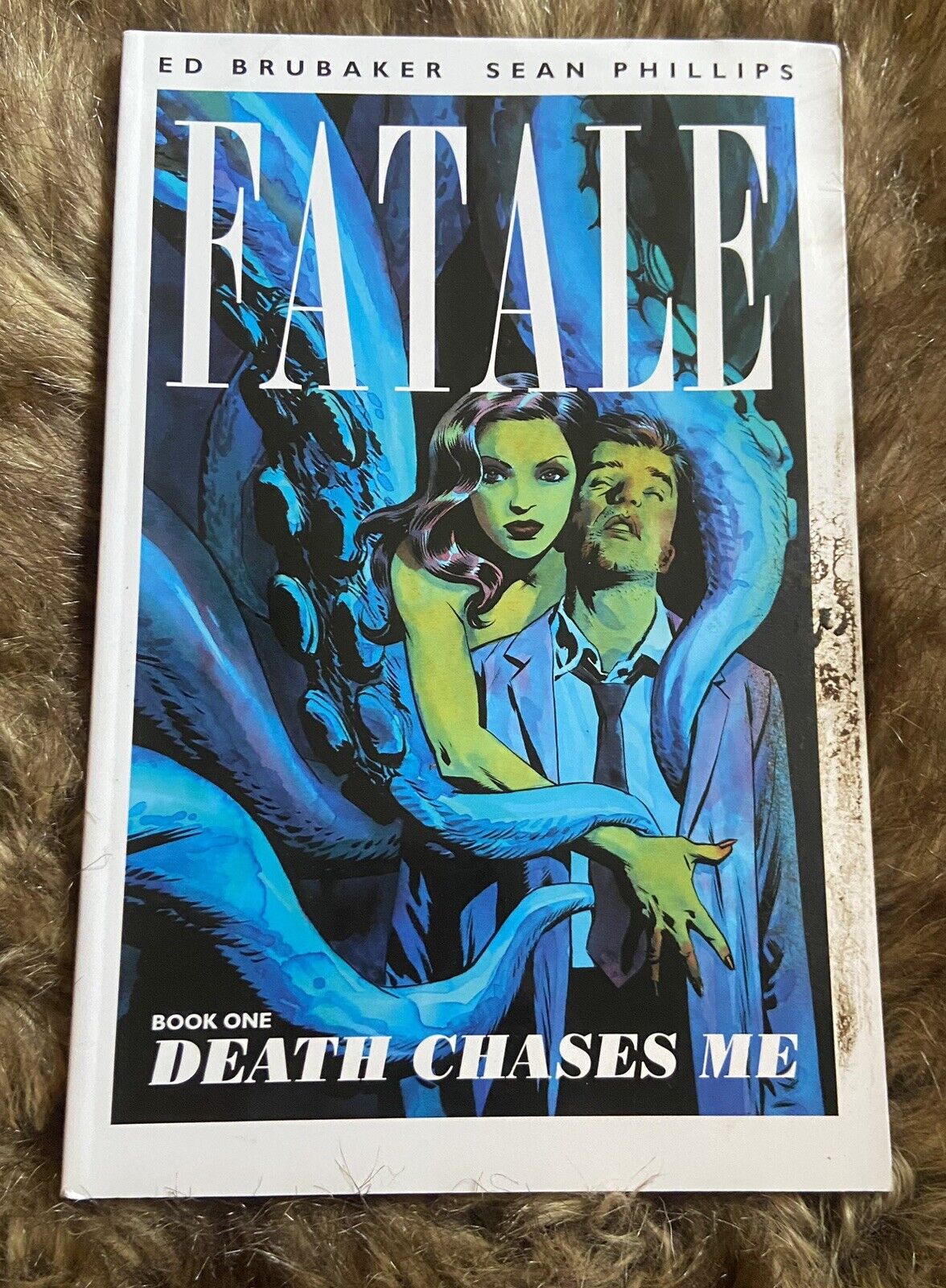 FATALE VOLUME 1 DEATH CHASES ME GRAPHIC NOVEL Paperback
