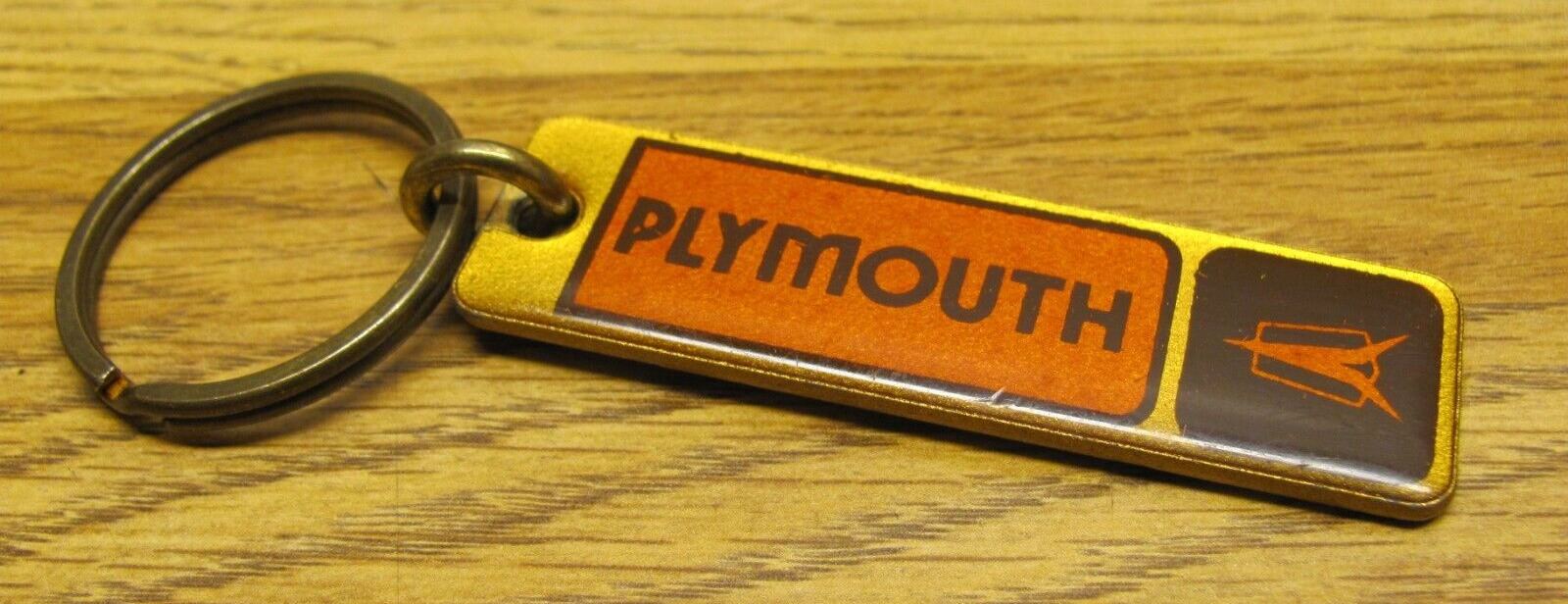 Vintage PLYMOUTH Key Ring Key Chain Key Carrier