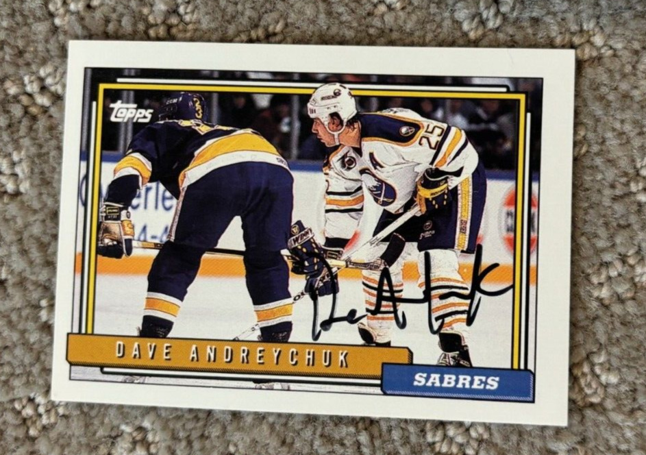 1992-1993 Topps Dave Andreychuk signed autographed card HOF BUFFALO Sabres #164