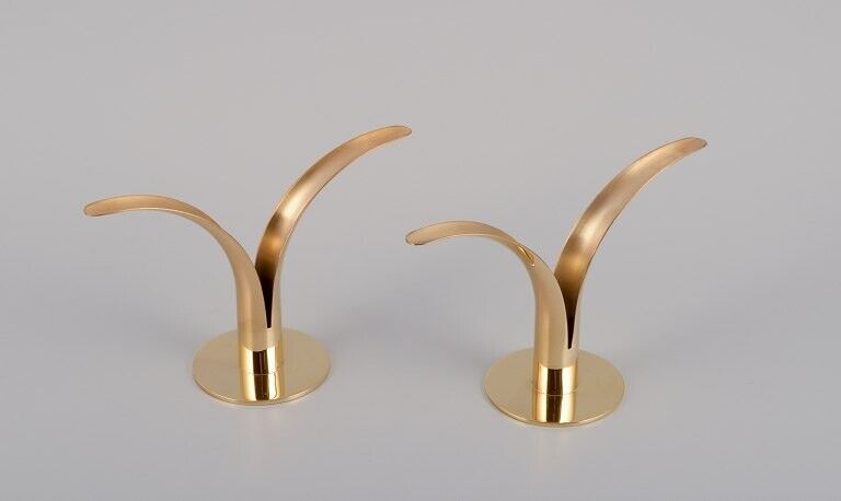 Skultuna, pair of Liljan candle holders in brass. Designed by Ivar Ålenius Björk