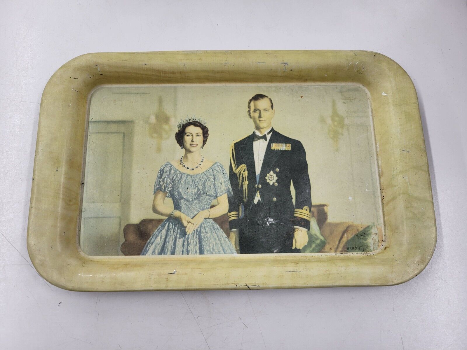 Vintage Baron Handware Tray Queen Elizabeth  II  Royals #250 Tray