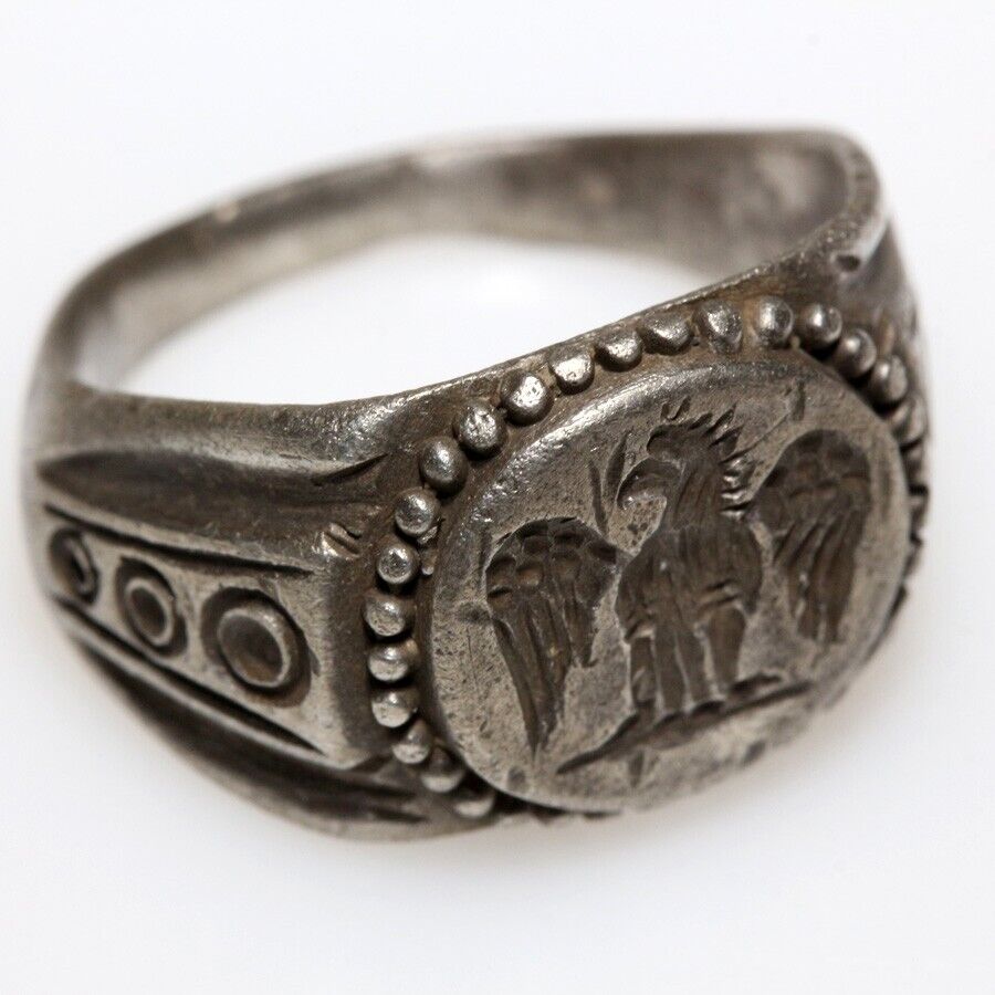 Ancient Roman legionary silver seal ring circa 100-400 A.D-Eagle depiction