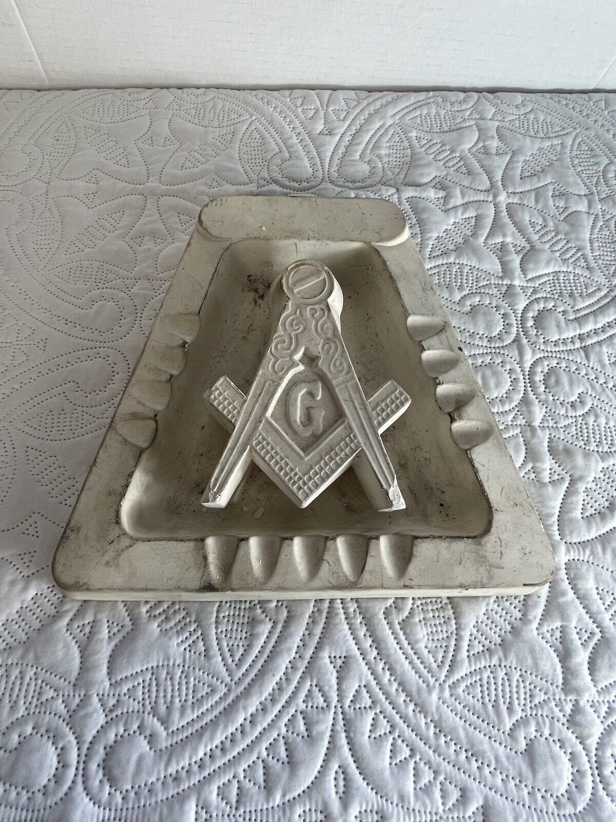 Vintage Freemasons Cigar Tray With separate Ceramic Lighter Body