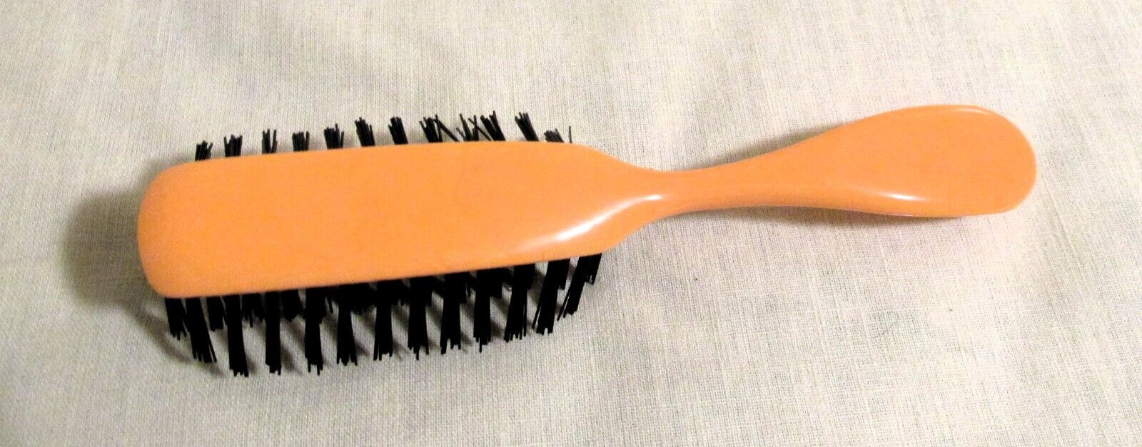 Vintage Milo 888 Salon Hair Styling Brush Peach