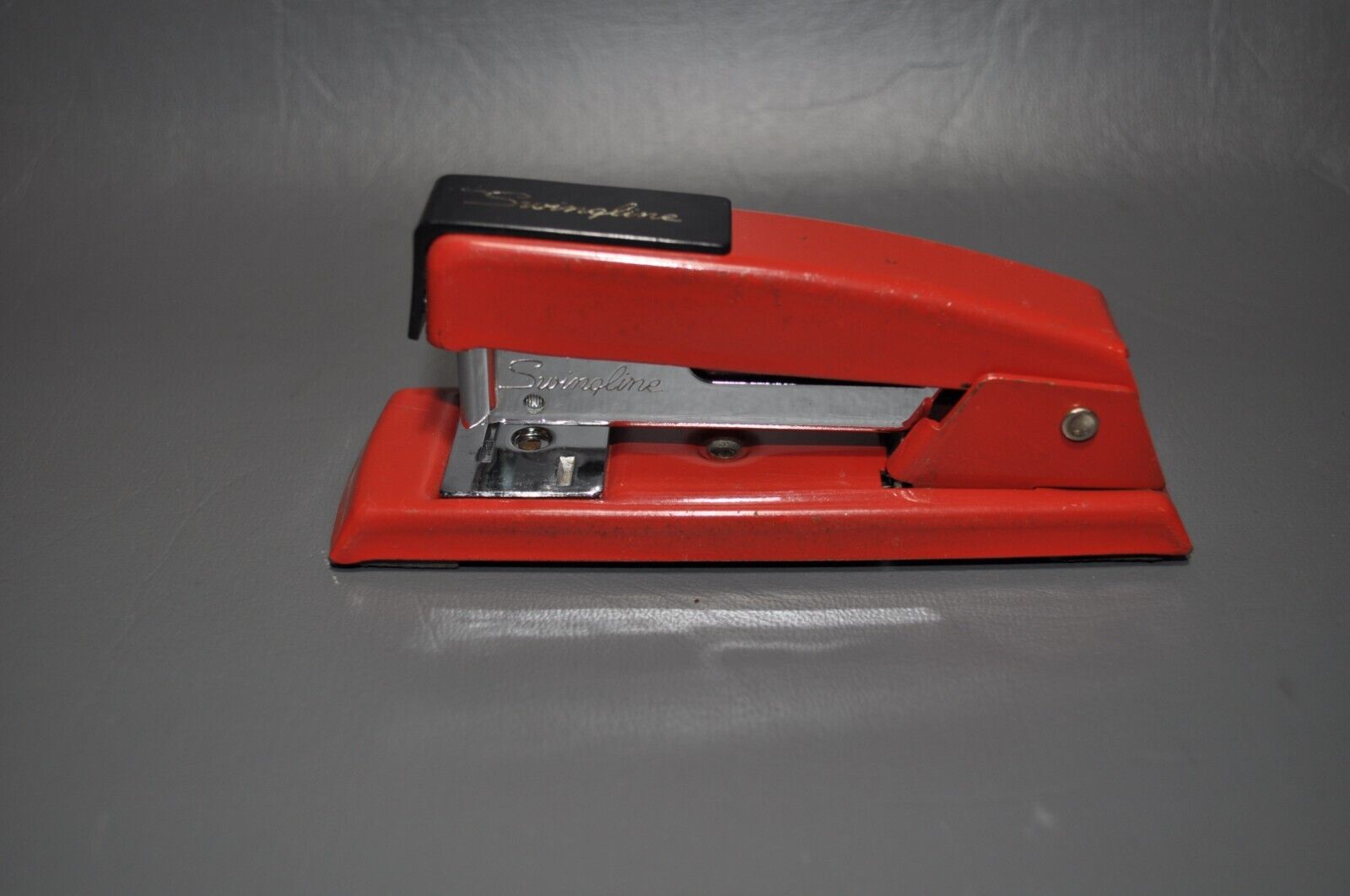 Made in USA Vintage Red Swingline #711  Stapler with Remover  - Staplerbouts