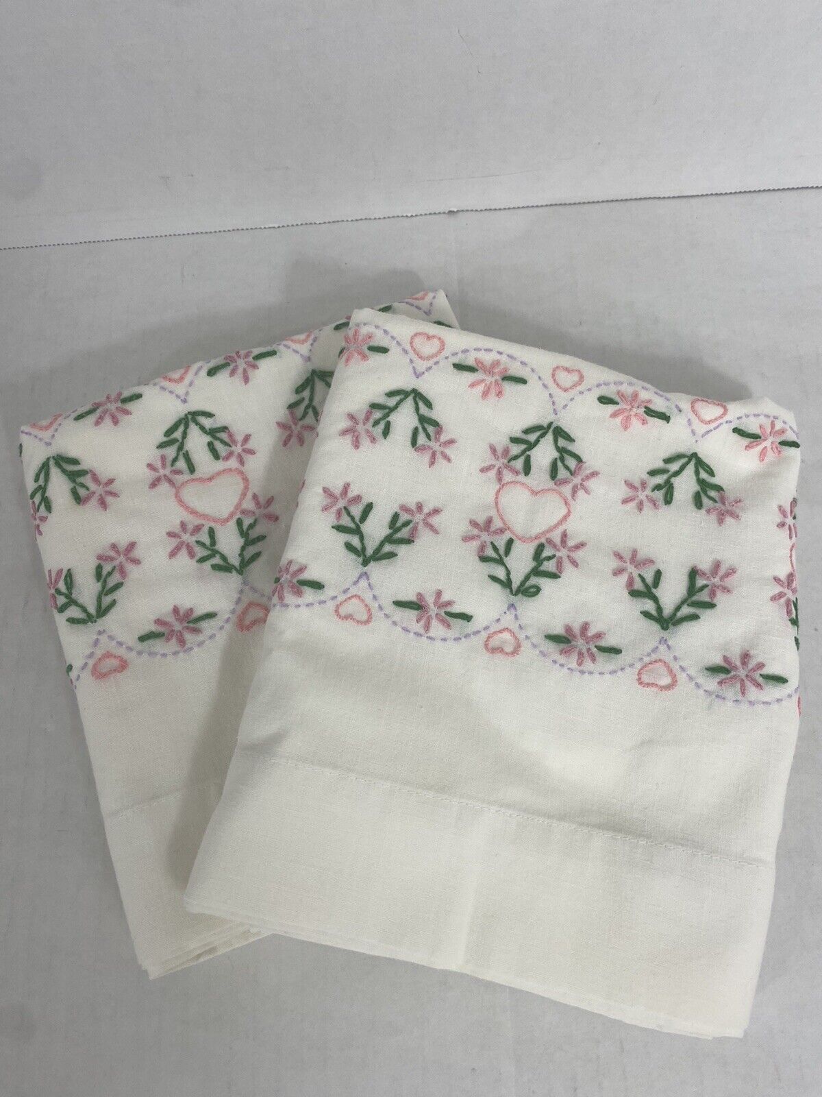 Vtg Hand Embroidered Pillowcases Flowers Hearts Romantic Cottagecore