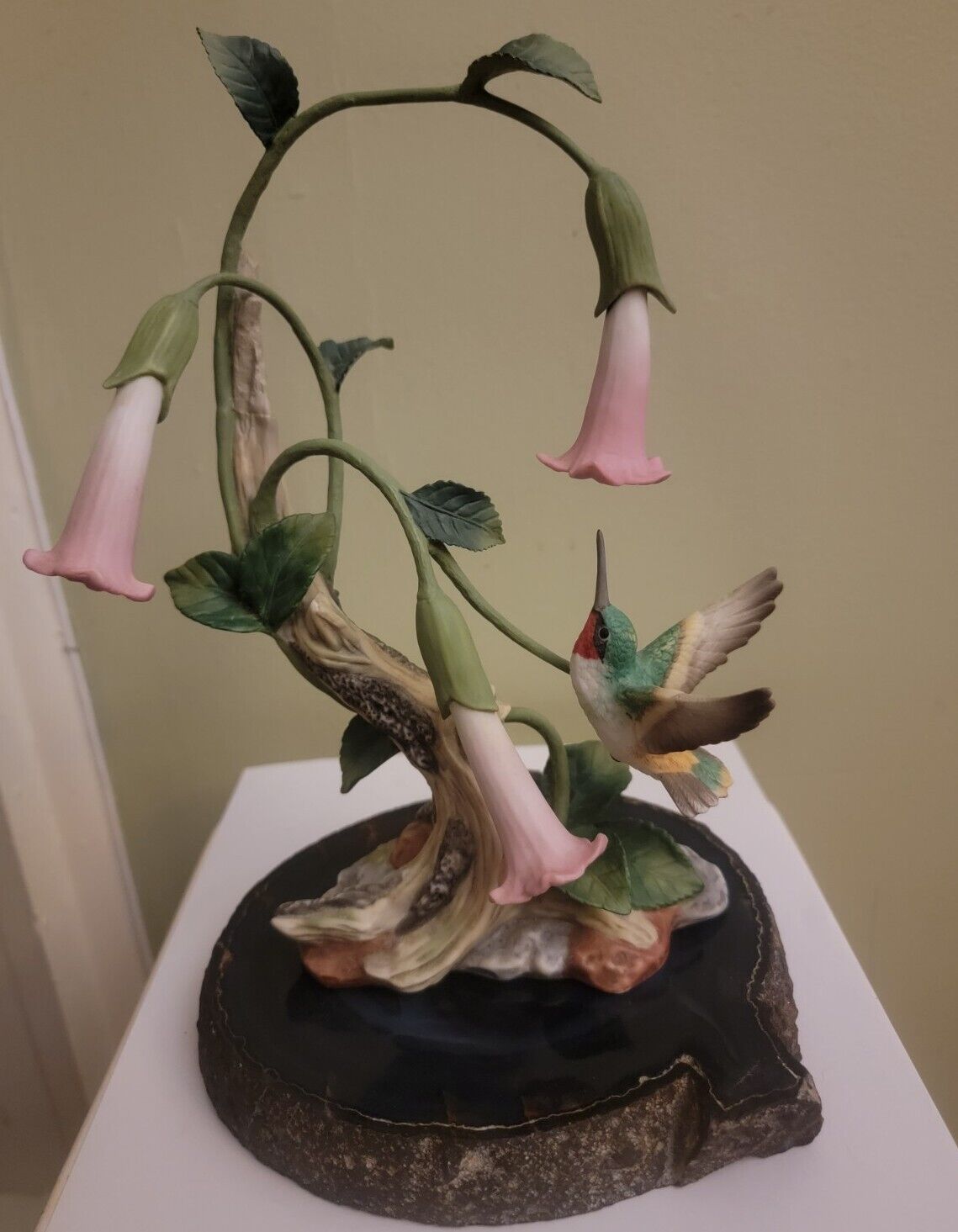 HOMCO Home Interiors Masterpiece, porcelain Hummingbird figurine 