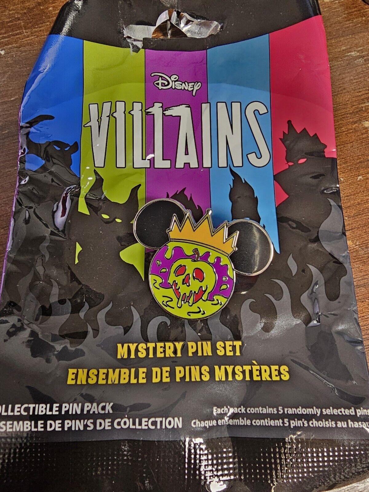 Disney Villains Mystery Pin Mickey Mouse Icon - Evil Queen from Snow White