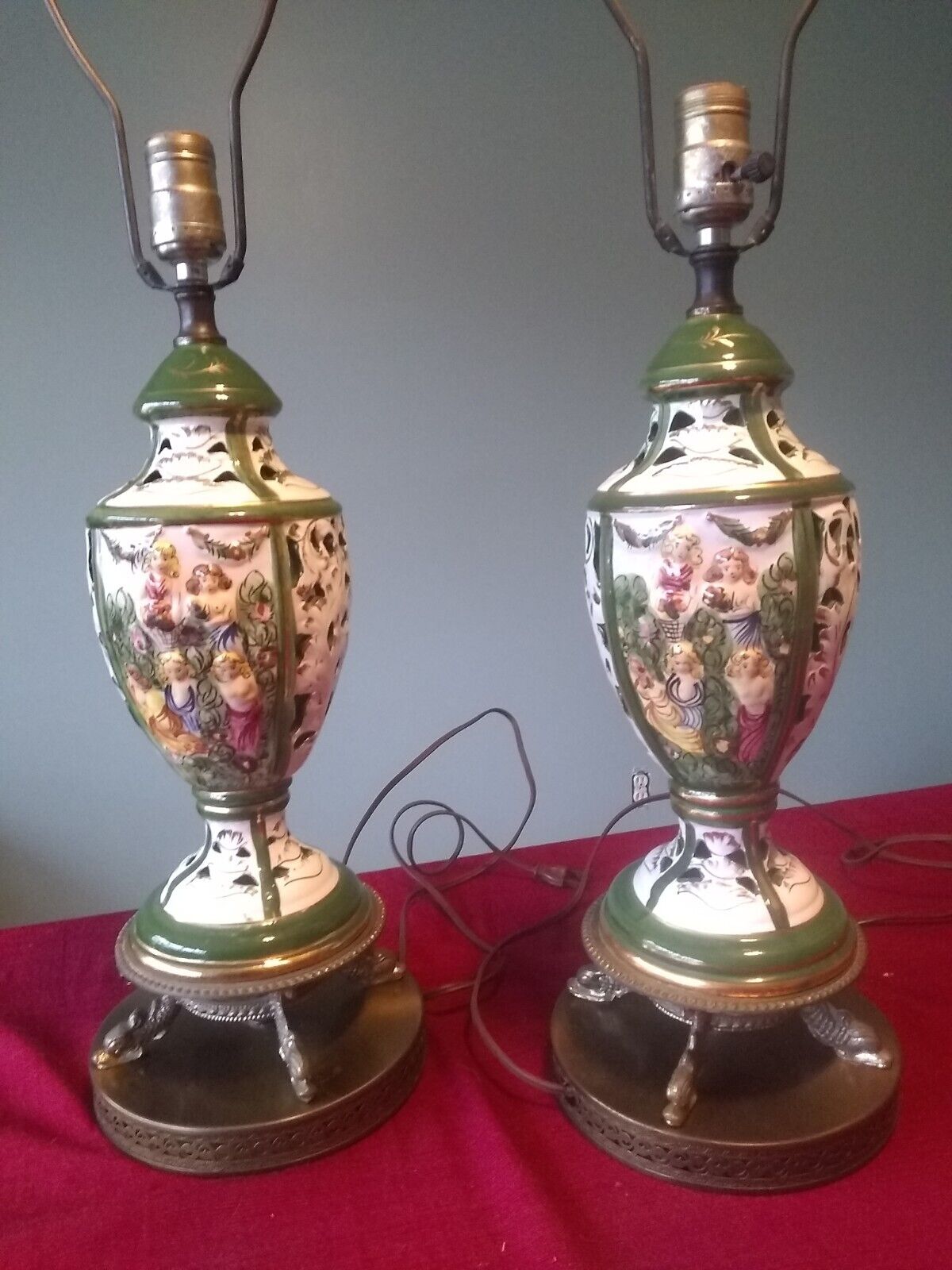 CAPODIMONTE Pair of Hand Painted Porcelain and Brass Table Lamps VTG