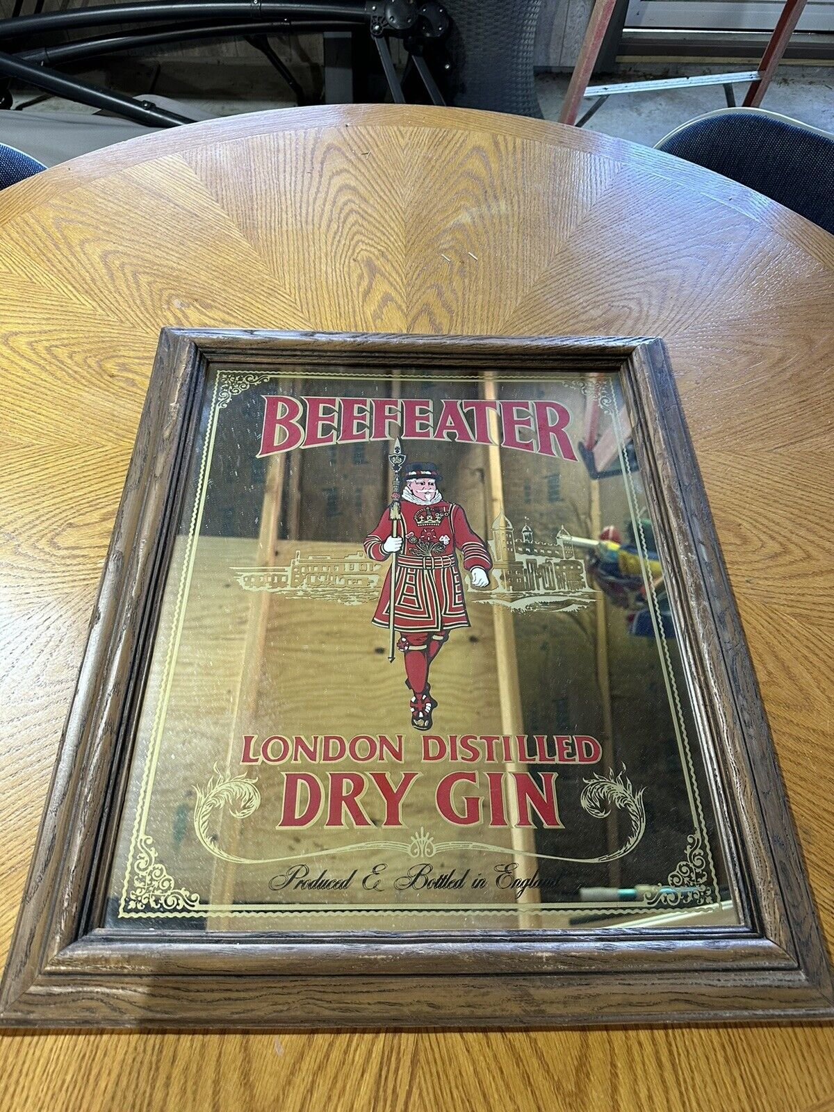 Vintage Retro Beefeater Gin Framed Bar Mirror 16\