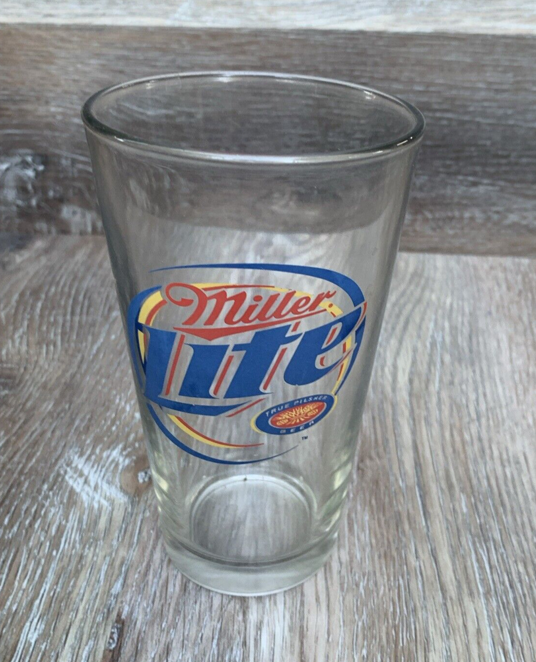 Vintage Miller Lite 16 oz Pint Beer Glass