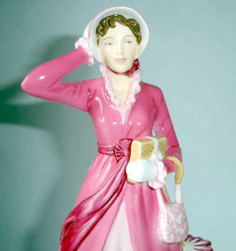 Lady Mrs. Doulton Royal Doulton 200th Year Anniversary Figurine 2015 HN5743 New