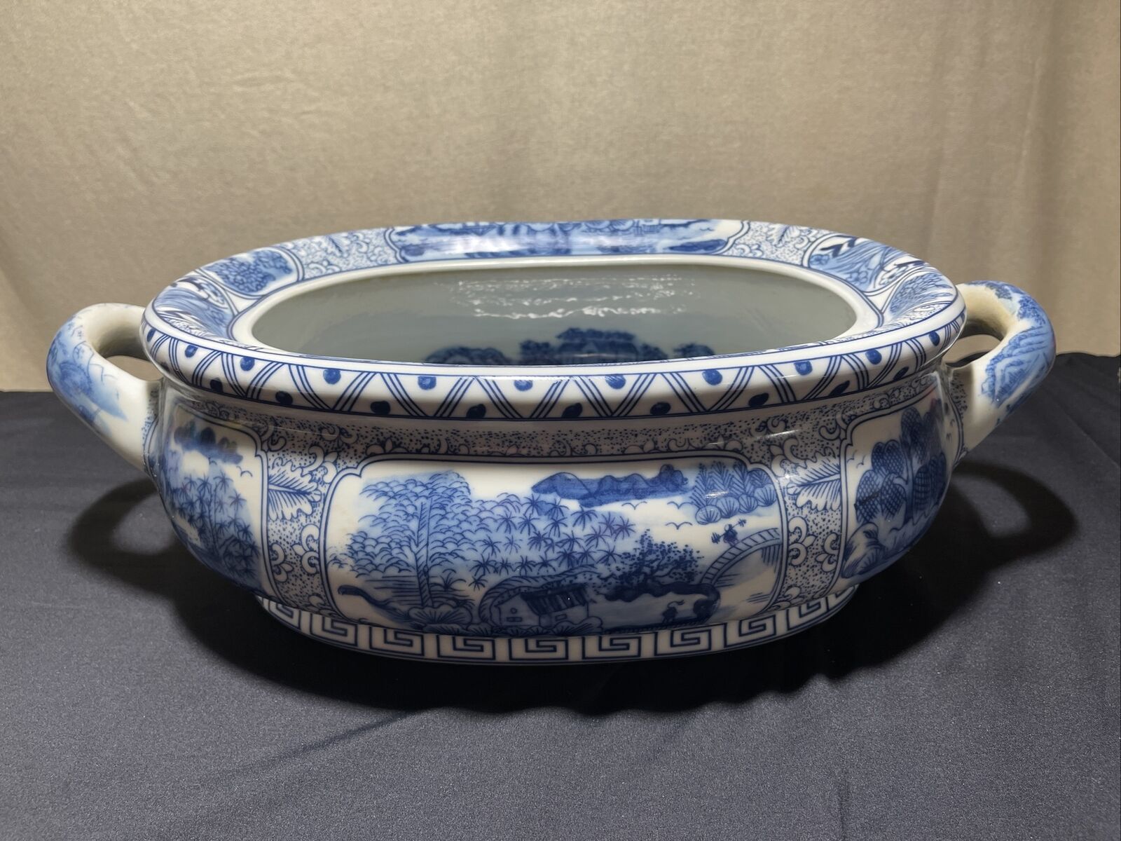Unique Blue & White Porcelain Foot Bath Basin Chinese Blue Willow