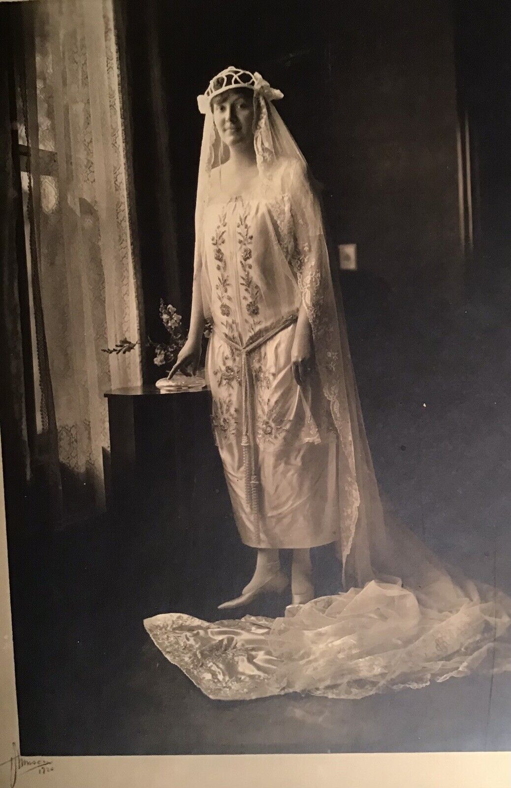 Antique 1920\'s Wedding Dress Photo **  Beautiful Beaded Dress Fashion of the Day