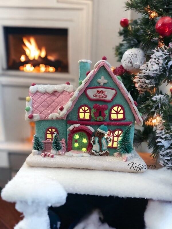 Candy Land Gingerbread Home Mrs Clause Pastel Bakery Light Up Comes/ Battery