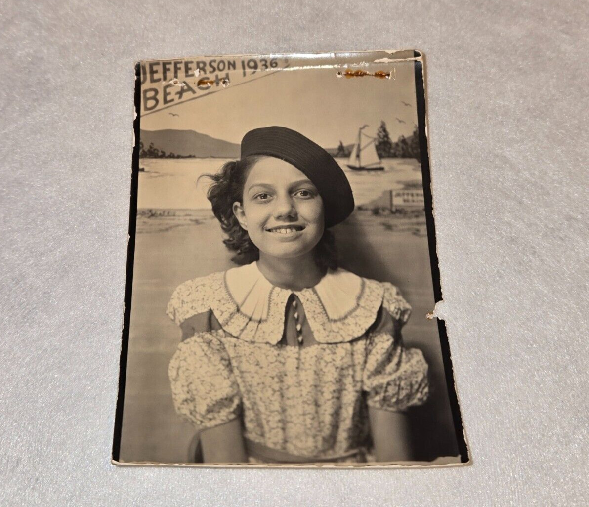 VINTAGE 1936 B&W CABINET PHOTO CUTE GIRL IN BERET JEFFERSON BEACH MICHIGAN