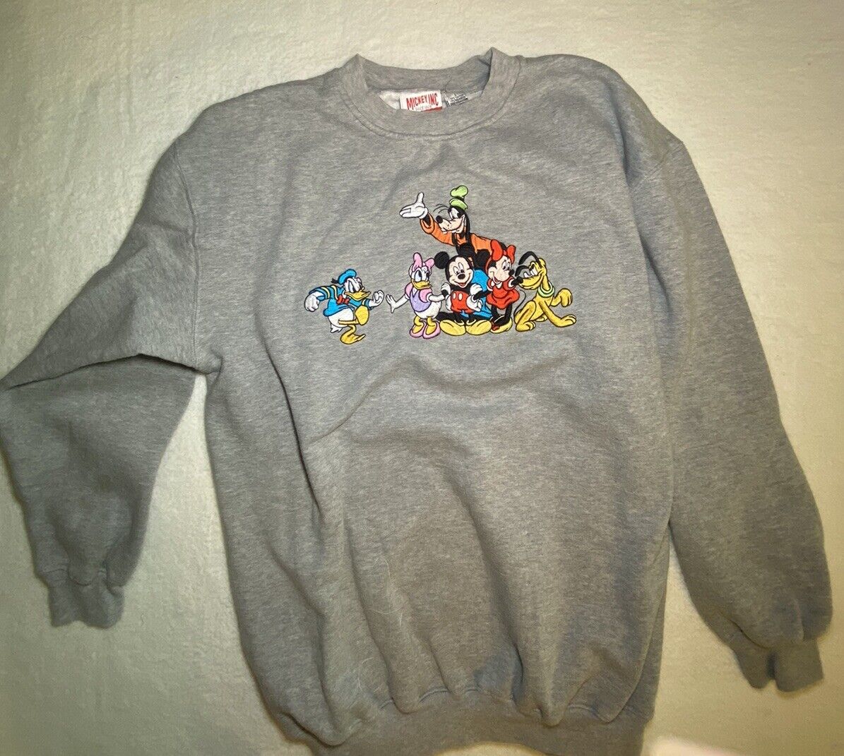 Disney Vintage  Embroidered Sweatshirt Large Mickey Goofy Donald Pluto