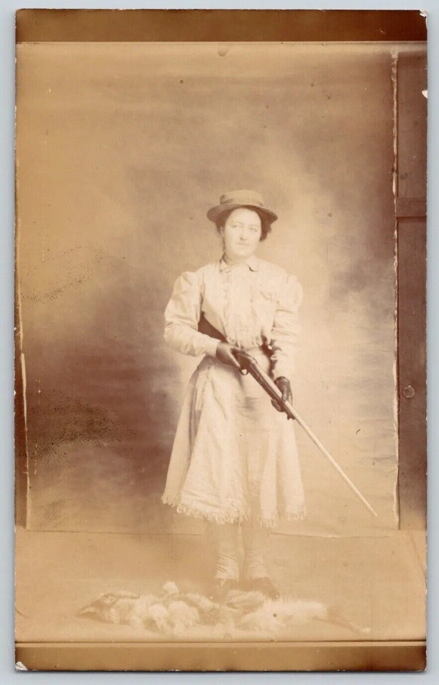 RPPC Postcard~ Portrait Session~ Female Hunter Huntress Standing On A Pelt