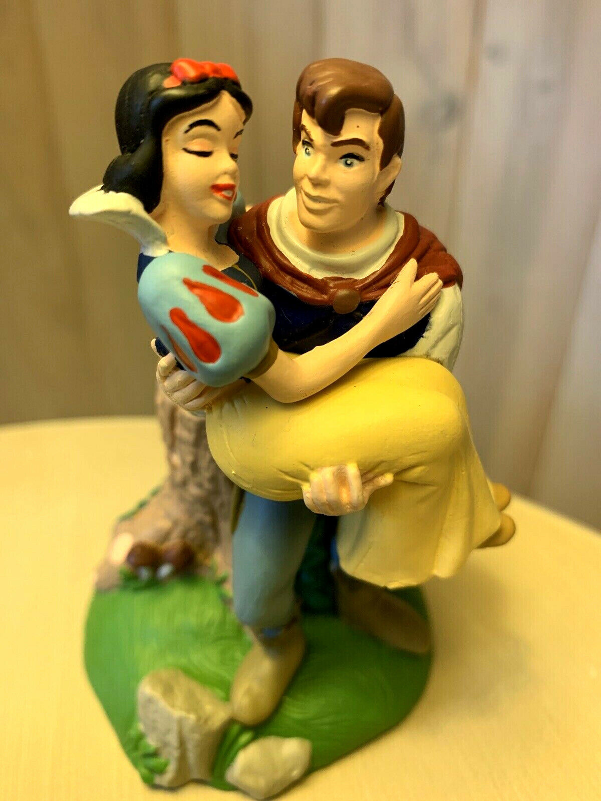 Disney Lil Classics Snow White & Prince-Collectible PVC Figurine-Cake Topper-Toy