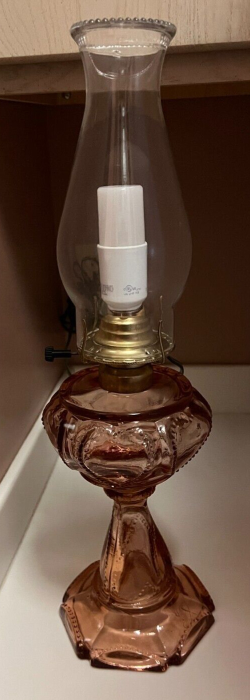 Antique Findlay Queen of Hearts Oil Lamp with Chimney Pink Electric 1890s